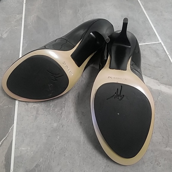 Giuseppe Zanotti Patent Leather Heels Vernice Nero - Picture 6 of 7